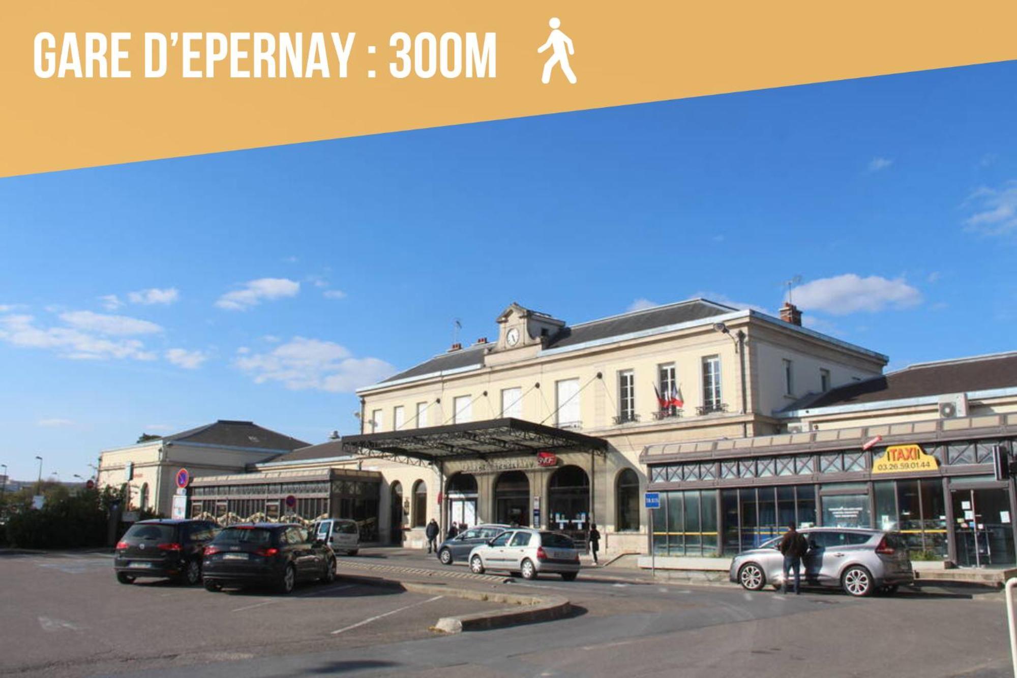 Gite Urbain - Dionysos - Parking Épernay Exterior foto